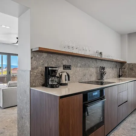 Apartman Holiday Almissum *