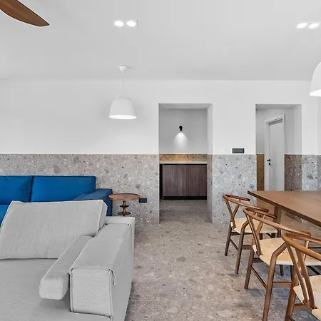 Apartman Holiday Almissum