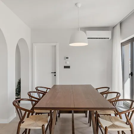 Apartman Holiday Almissum *