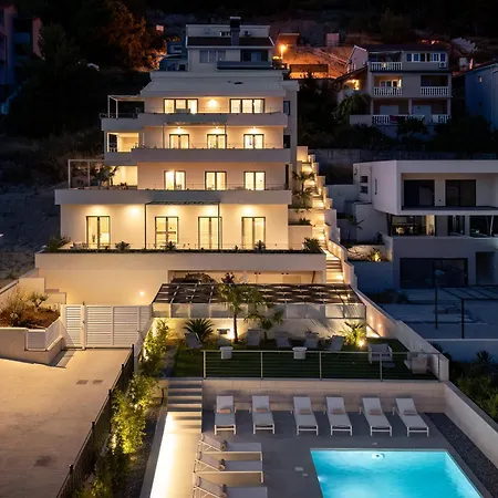 Holiday Almissum Apartman Omiš